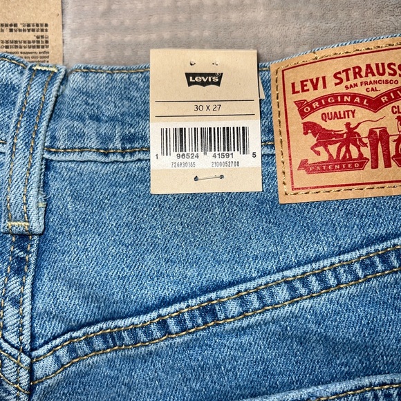 Women's Levi's Ribcage Straight Ankle Jeans Size 30 NWT - Picture 7 of 7